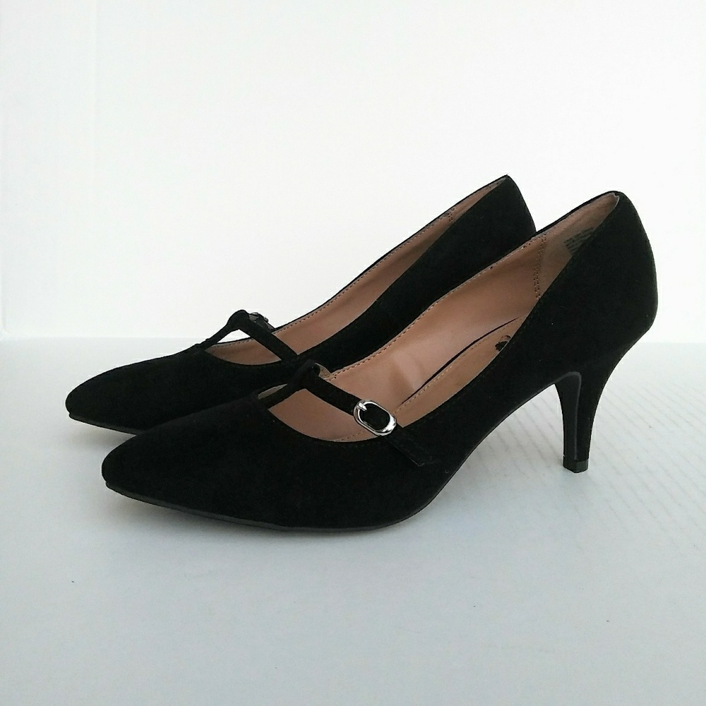 Black Fioni Faux Suede Kitten-Heeled Shoes